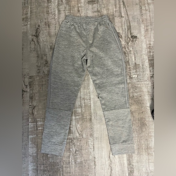 Adidas joggers Youth Large - Picture 2 of 2